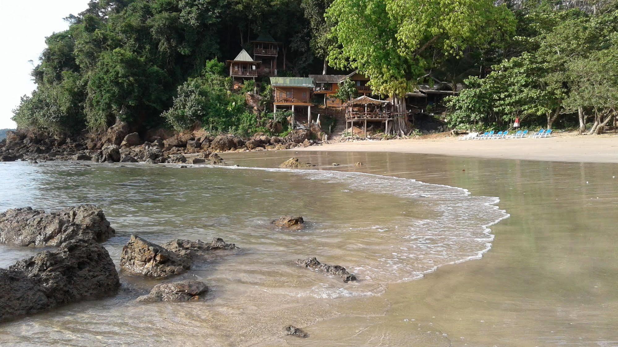 Koh Jum Aosi Beach View Exterior photo